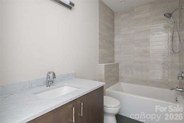 33 Busbee Road, Asheville, NC 28803
