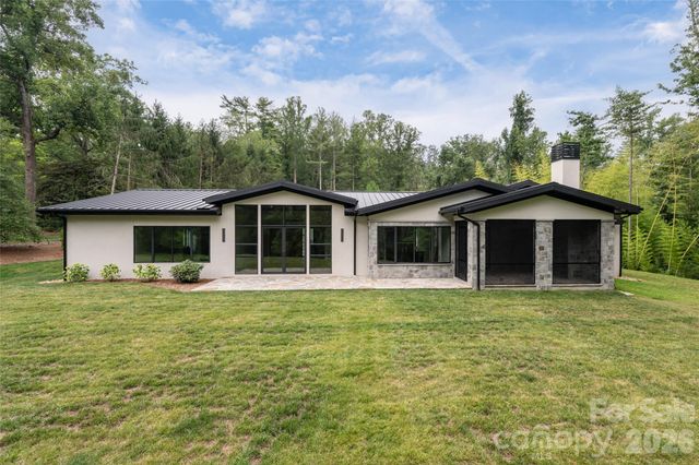33 Busbee Road, Asheville, NC 28803