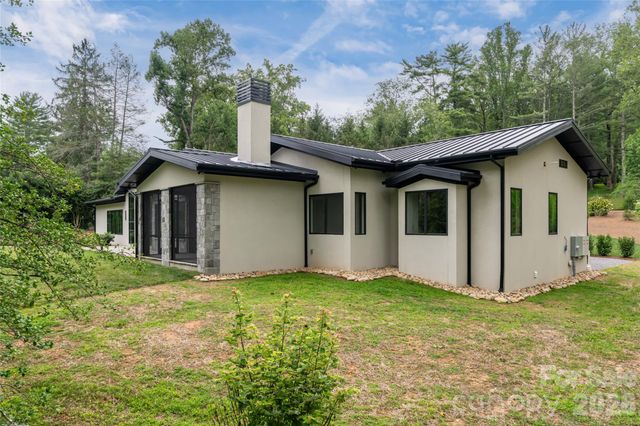 33 Busbee Road, Asheville, NC 28803
