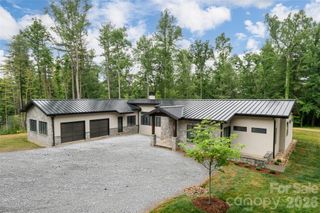 33 Busbee Road, Asheville, NC 28803