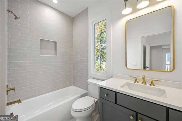 1887 Harts Mill Road NE, Chamblee, GA 30341