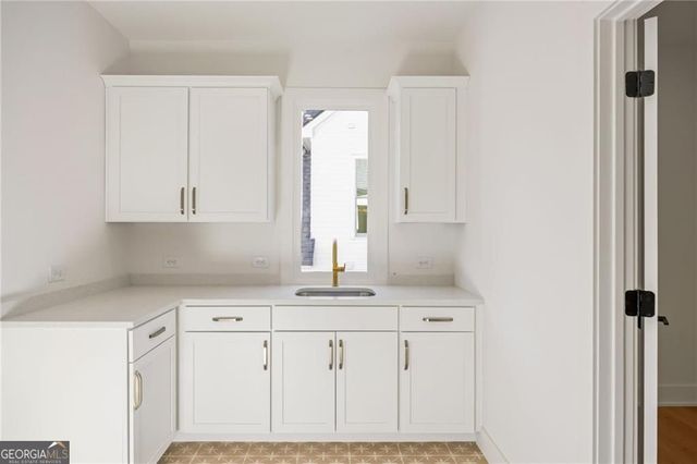 1887 Harts Mill Road NE, Chamblee, GA 30341