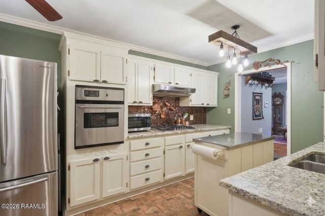 160 Darwin Road, Franklin, LA 70538