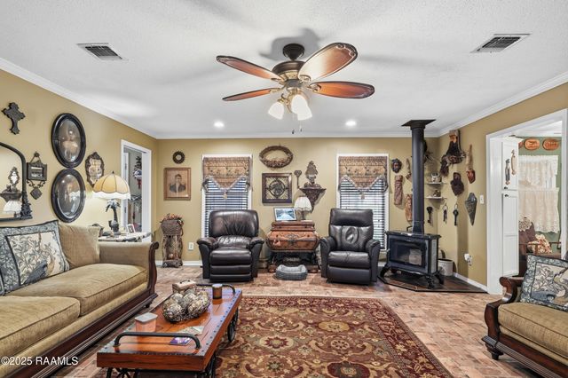 160 Darwin Road, Franklin, LA 70538