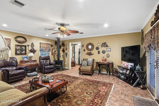 160 Darwin Road, Franklin, LA 70538