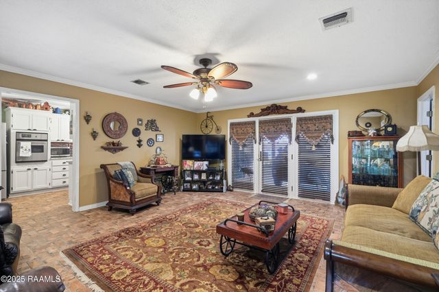 160 Darwin Road, Franklin, LA 70538