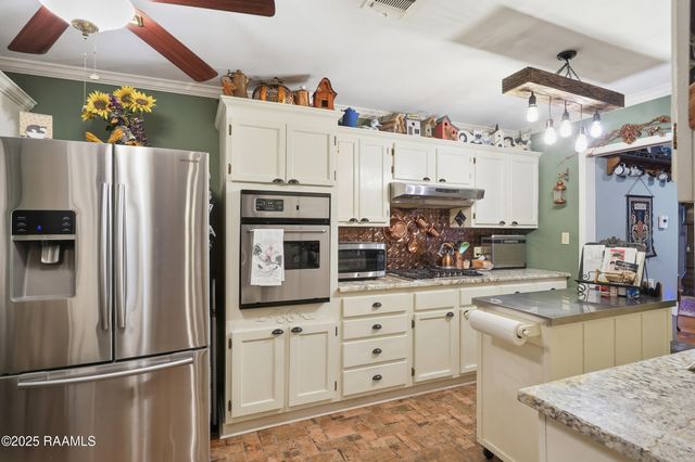 160 Darwin Road, Franklin, LA 70538