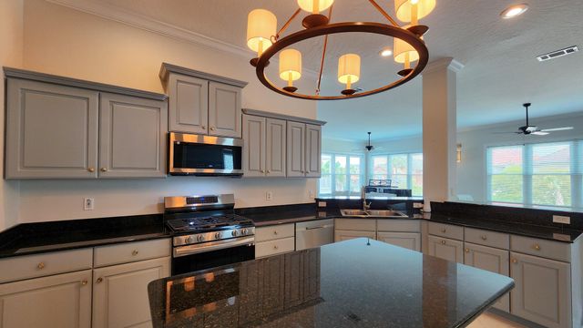 2400 Palm Harbor Drive, Fort Walton Beach, FL 32547