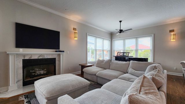 2400 Palm Harbor Drive, Fort Walton Beach, FL 32547