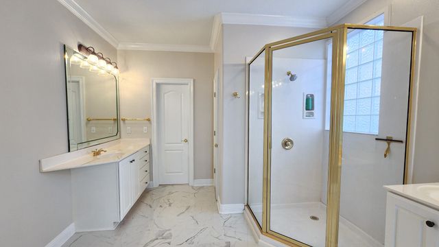 2400 Palm Harbor Drive, Fort Walton Beach, FL 32547