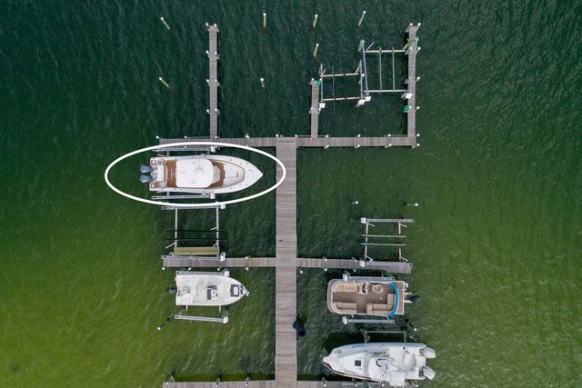 2400 Palm Harbor Drive, Fort Walton Beach, FL 32547