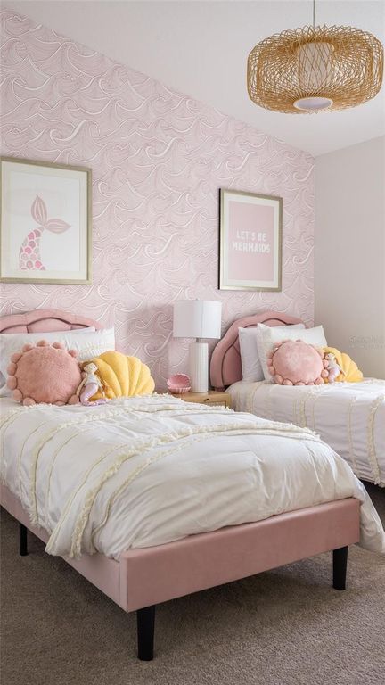 Image 19 of property listing at 36735 THORNHEDGE DRIVE, Zephyrhills, FL 33541