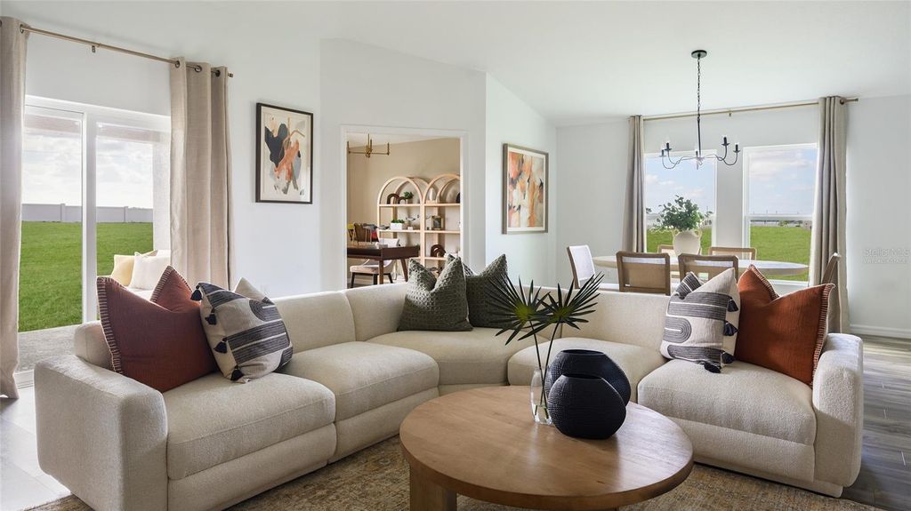 Image 25 of property listing at 36735 THORNHEDGE DRIVE, Zephyrhills, FL 33541