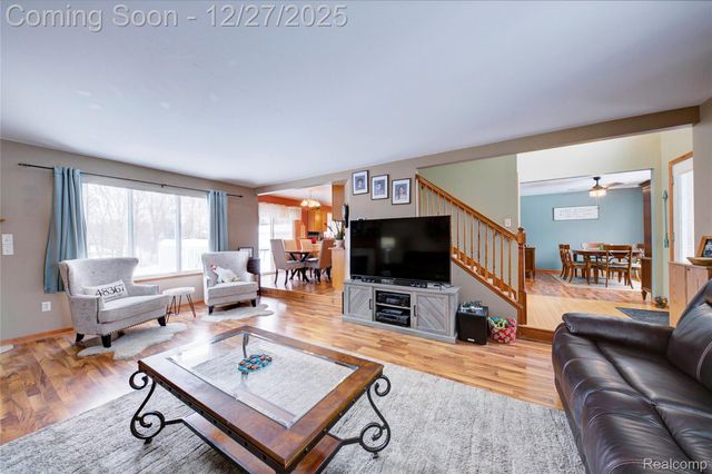 2168 Lake George Road, Leonard Village, MI 48367