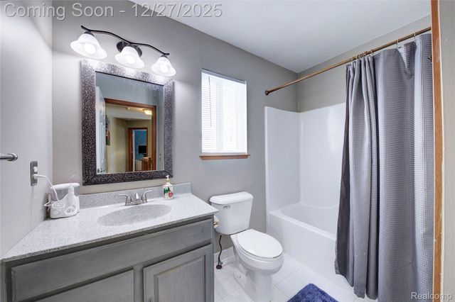 2168 Lake George Road, Leonard Village, MI 48367