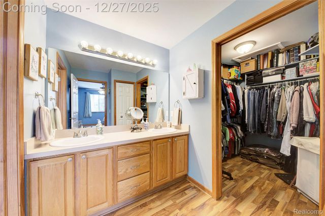 2168 Lake George Road, Leonard Village, MI 48367