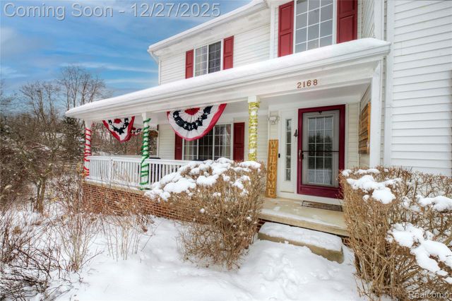 2168 Lake George Road, Leonard Village, MI 48367