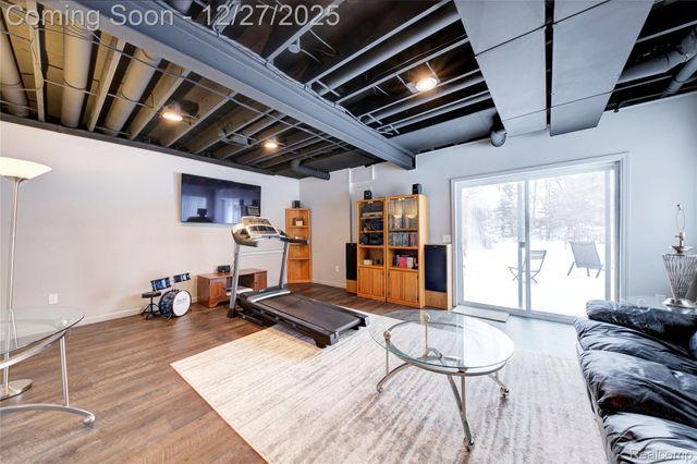 2168 Lake George Road, Leonard Village, MI 48367