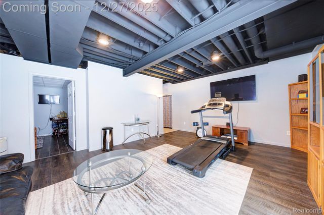 2168 Lake George Road, Leonard Village, MI 48367