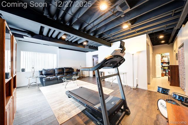 2168 Lake George Road, Leonard Village, MI 48367