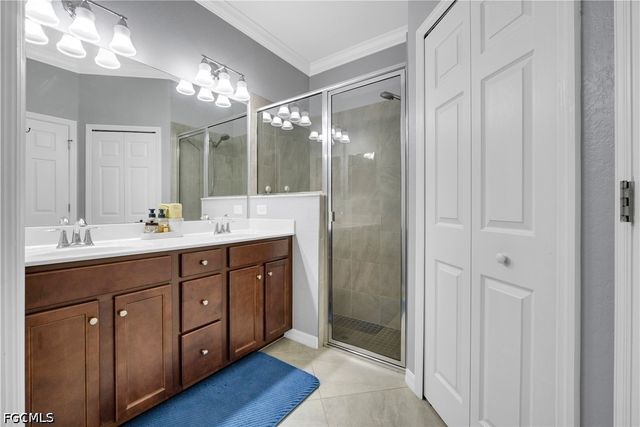 9110 Woodhurst DR, Naples, FL 34120