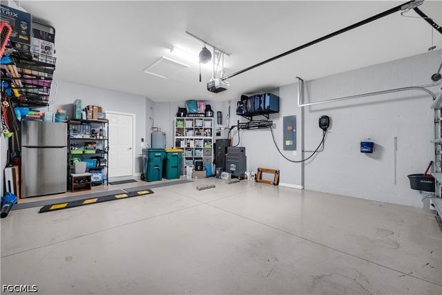 9110 Woodhurst DR, Naples, FL 34120