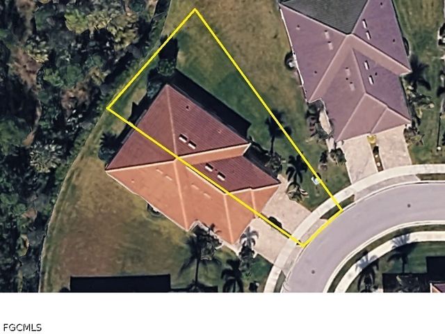9110 Woodhurst DR, Naples, FL 34120