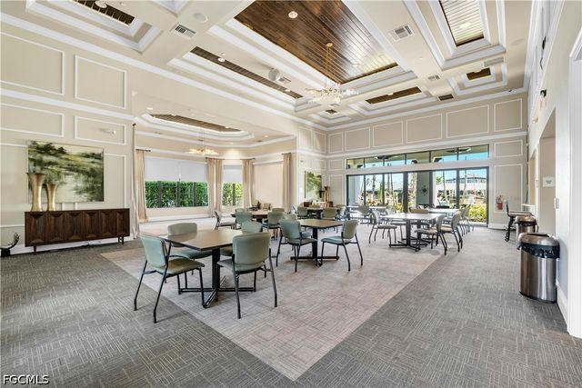 9110 Woodhurst DR, Naples, FL 34120