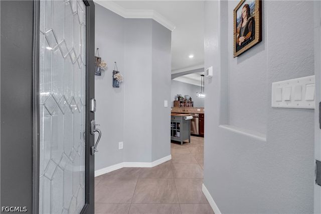 9110 Woodhurst DR, Naples, FL 34120