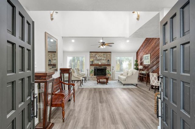 26 Wishbonebush Road, The Woodlands, TX 77380