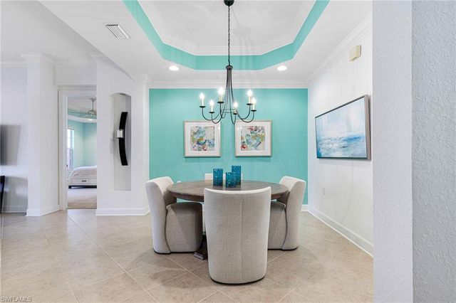 19505 EMERALD BAY # 101, Estero, FL 33928