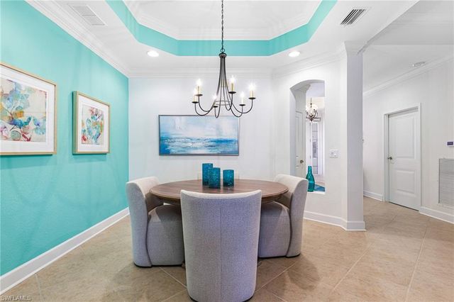 19505 EMERALD BAY # 101, Estero, FL 33928