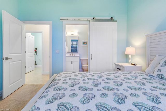 19505 EMERALD BAY # 101, Estero, FL 33928