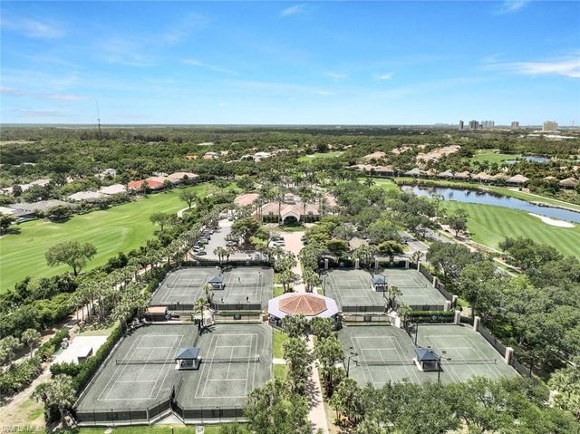 19505 EMERALD BAY # 101, Estero, FL 33928