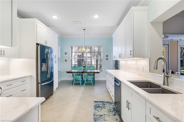 19505 EMERALD BAY # 101, Estero, FL 33928