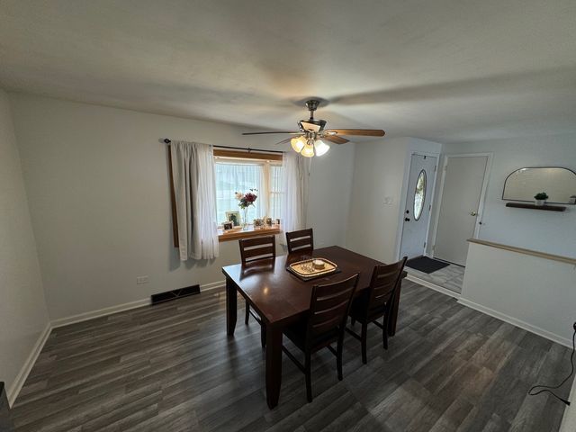 920 Central Avenue, Matteson, IL 60443