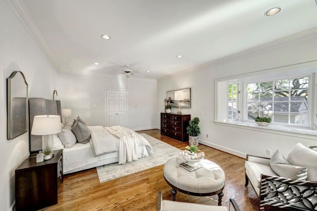 4009 Case Street, West University Place, TX 77005