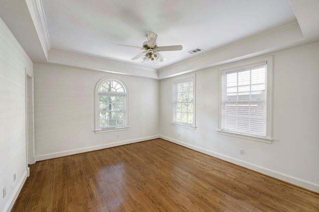 4009 Case Street, West University Place, TX 77005