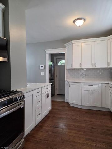 272 Madison Ave, Clifton City, NJ 07011