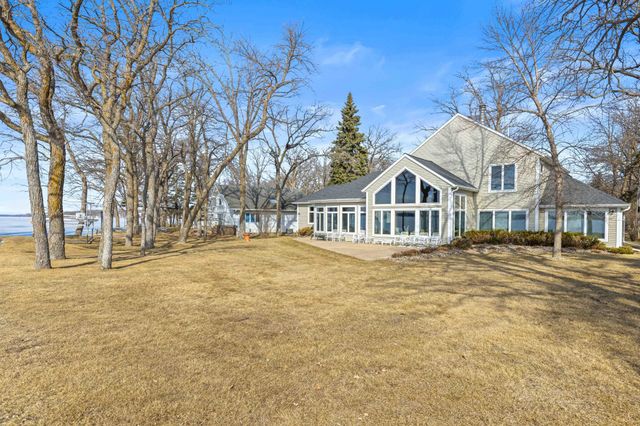 51292 Pelican Point Drive, Detroit Lakes, MN 56501