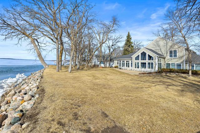51292 Pelican Point Drive, Detroit Lakes, MN 56501