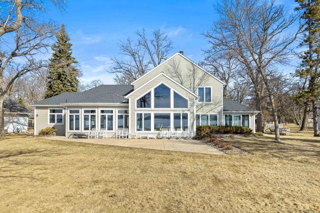 51292 Pelican Point Drive, Detroit Lakes, MN 56501