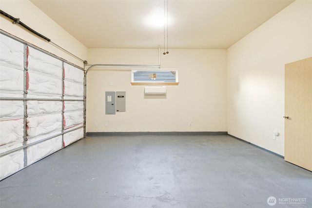 28546 20th Avenue S, Federal Way, WA 98003