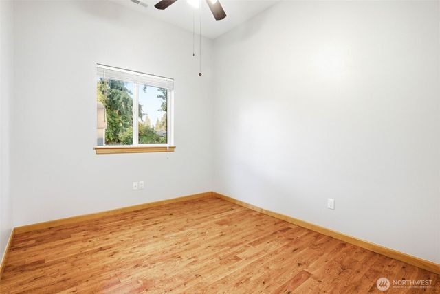 28546 20th Avenue S, Federal Way, WA 98003