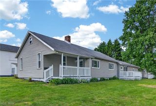 533 W Bank Street, Uhrichsville, OH 44683