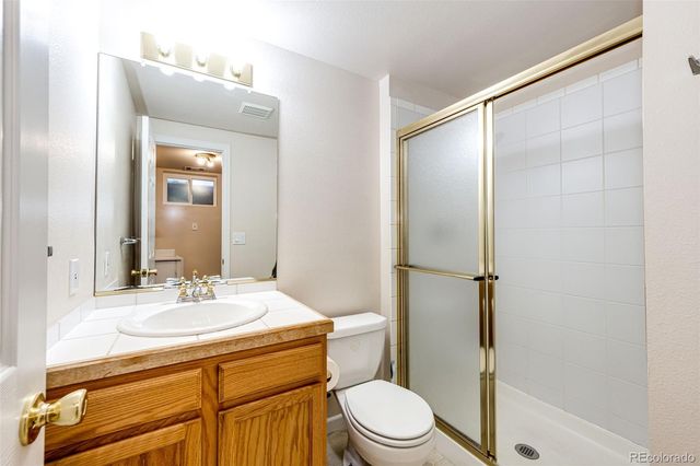 6876 S Broadway, Centennial, CO 80122