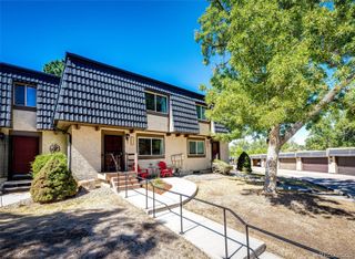 6876 S Broadway, Centennial, CO 80122