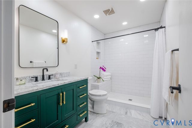 7726 Granite Hall Ave, Richmond, VA 23225
