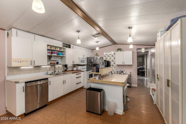 834 S MERIDIAN Road 144, Apache Junction, AZ 85120