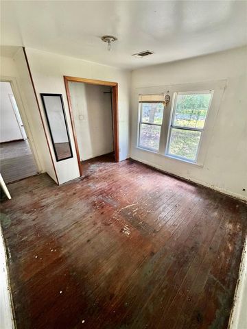 5603 Apgar Street, Houston, TX 77032